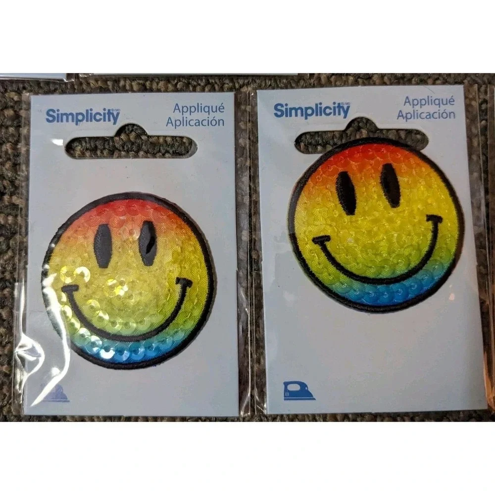 Lot of 14 Pride Appliques Iron On Patches Rainbow Love Unicorn New Simplicity